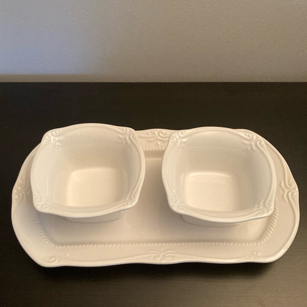 Southern Living at Home Gallery Collection Serveware Set